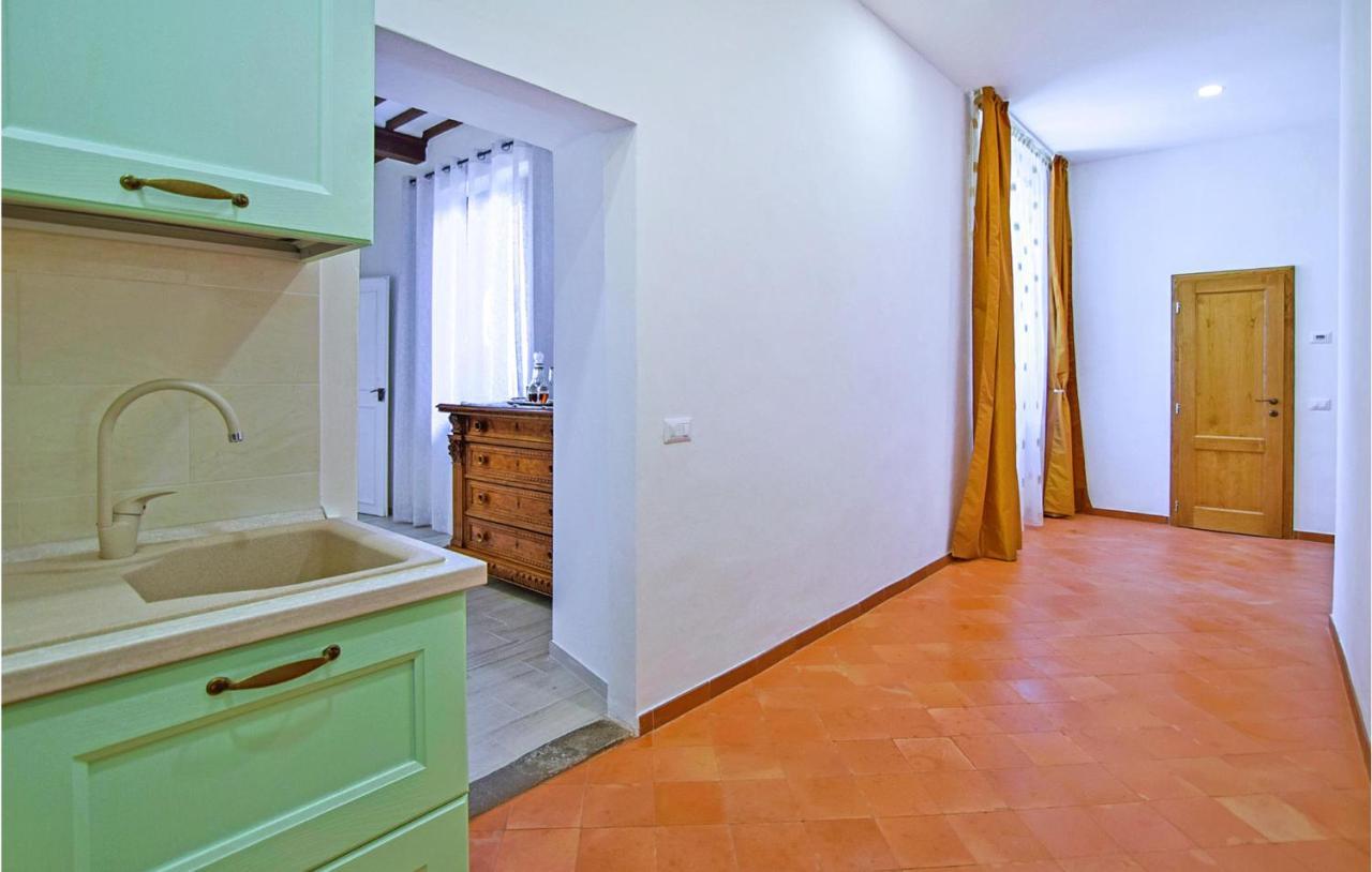 1 Bedroom Gorgeous Apartment In 아레초 외부 사진